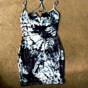 Tie dye blue dress this is from shein I’ve never worn